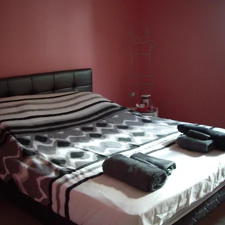 Meuble Avec Linge De Maison Chez Gwen Et Flo Feriehus Cholet